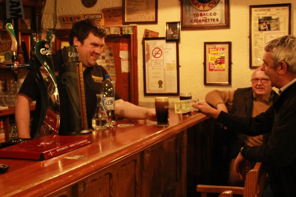 Fiddlestone Bar And B&B Belleek Esterno foto